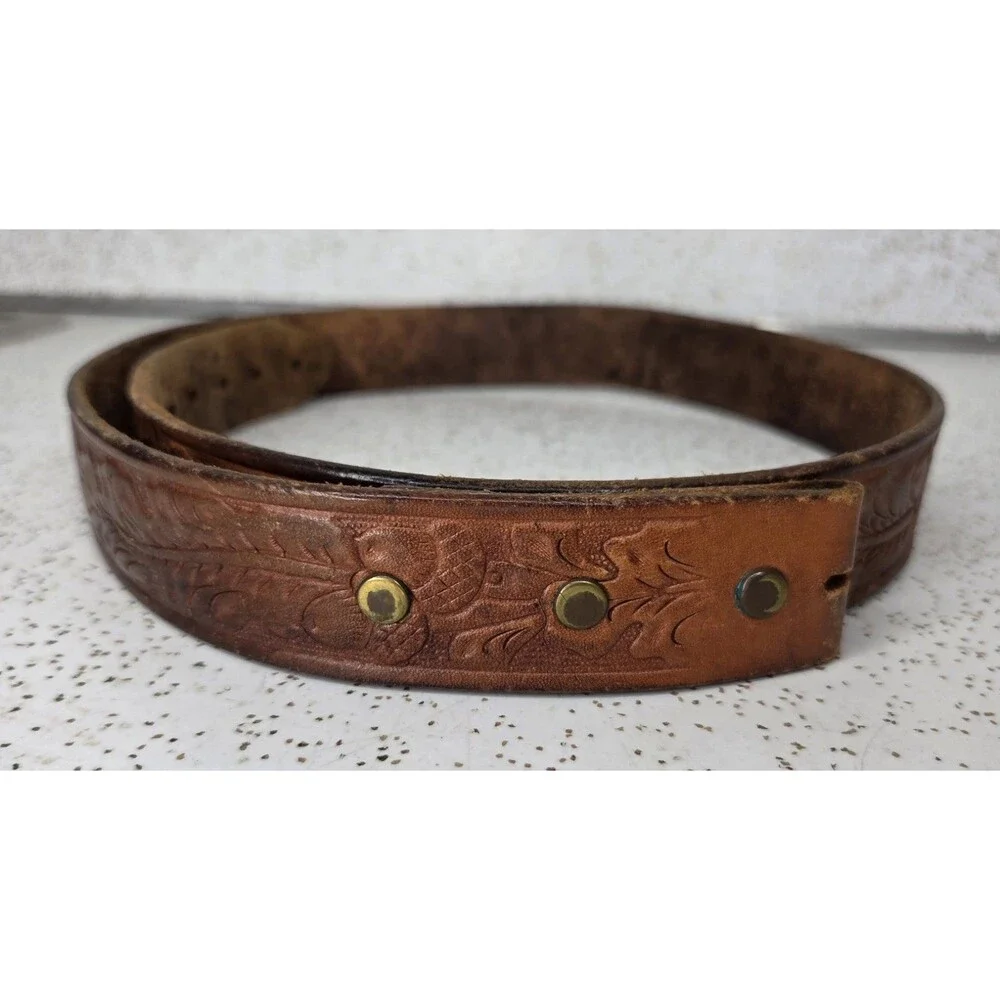 Justin Top Grain Leather Belt Only Beautiful Southwestern Floral Detail 37”